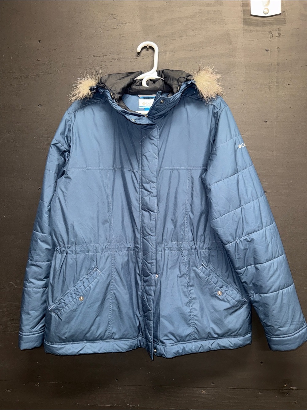 Columbia Blue Quilted Hooded Puffer with Faux Fur Trim